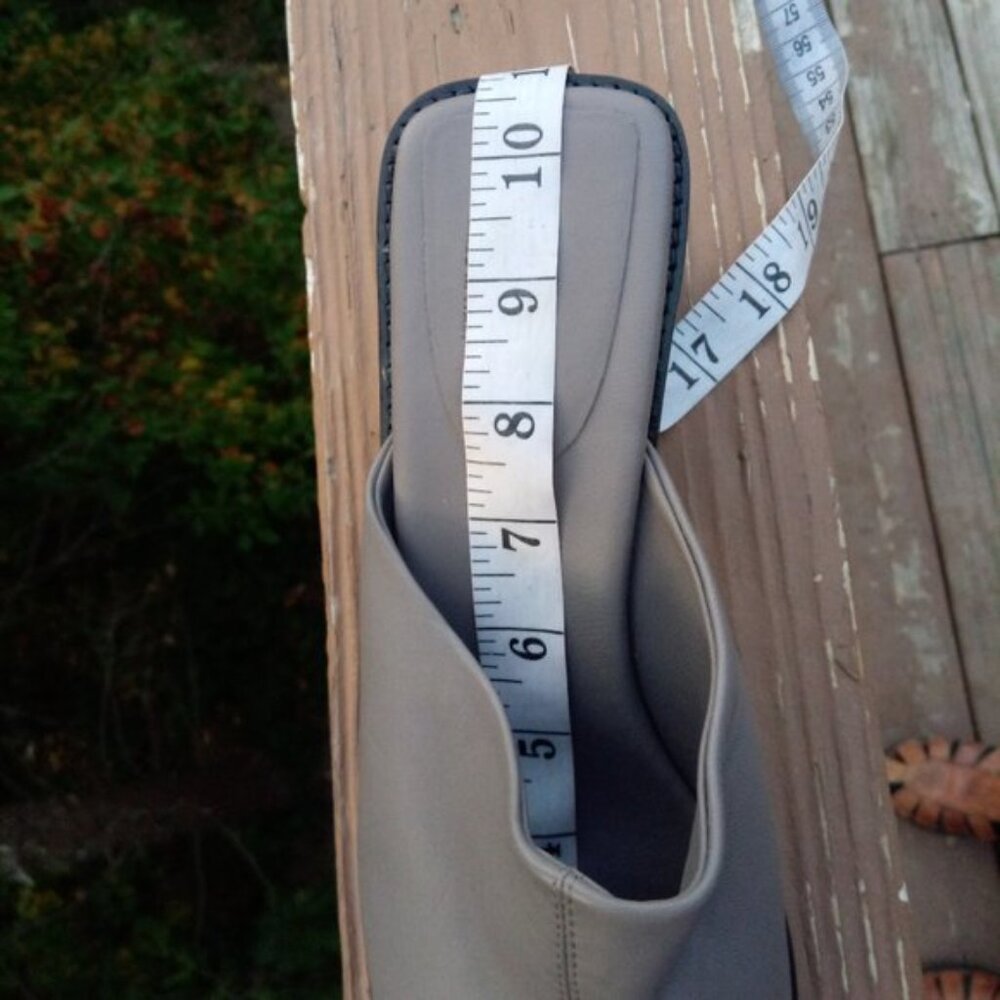 Everlane Day Heel Slip in Chunky Heel Mules sz 9 1/2 NEW - Picture 11 of 12